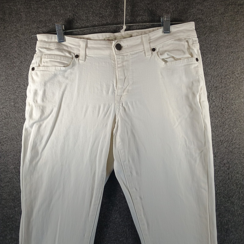CJ by Cookie Johnson Jeans Women 8 29x30 White Mid Rise Pockets Logo Made In USA - Picture 2 of 12